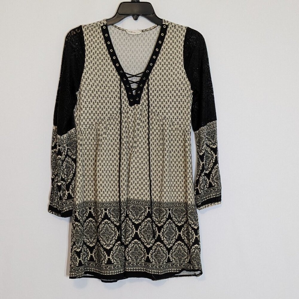 MILLIBON Black/Beige Paisley Long Sleeve Boho Peasant Mini Dress; Size S